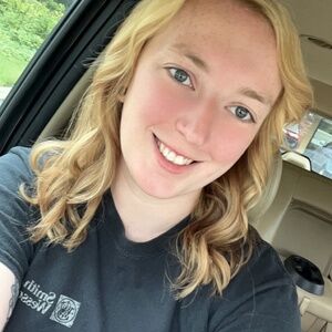 Meet your Posher, Amanda